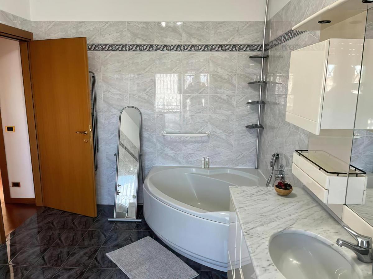 Al54 Apartment Milano Eksteriør bilde